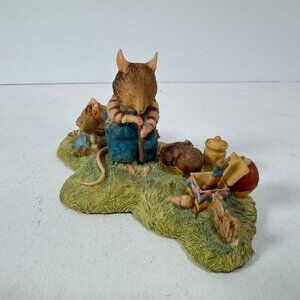 Brambly Hedge Enesco 1991 Wilfred Mouse Figurine